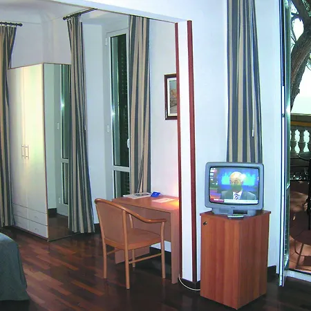 Hotel Casmona