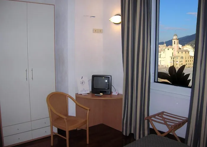 Casmona מלון
