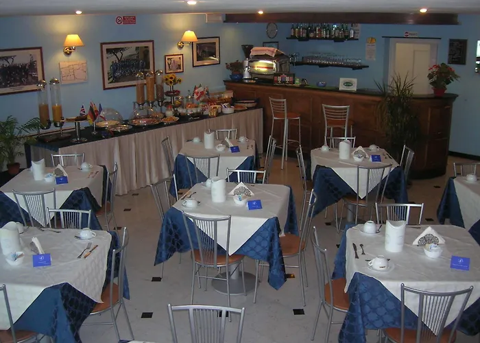 מלון Casmona 3*